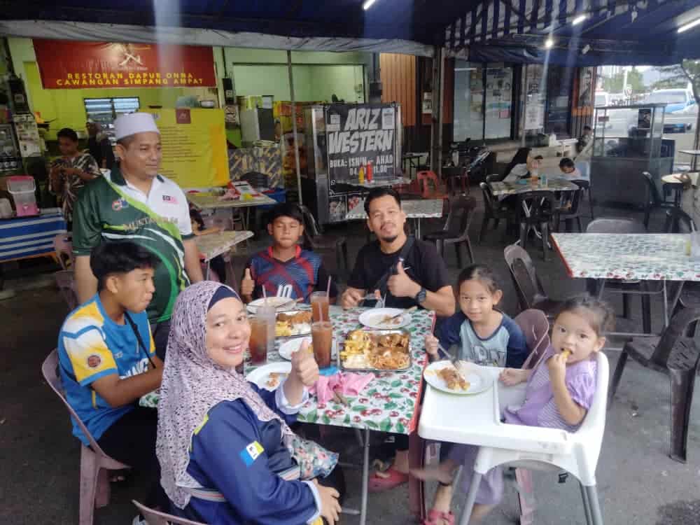 Ariz Western Food Al Ihsaniah Kedai Makan Simpang Ampat