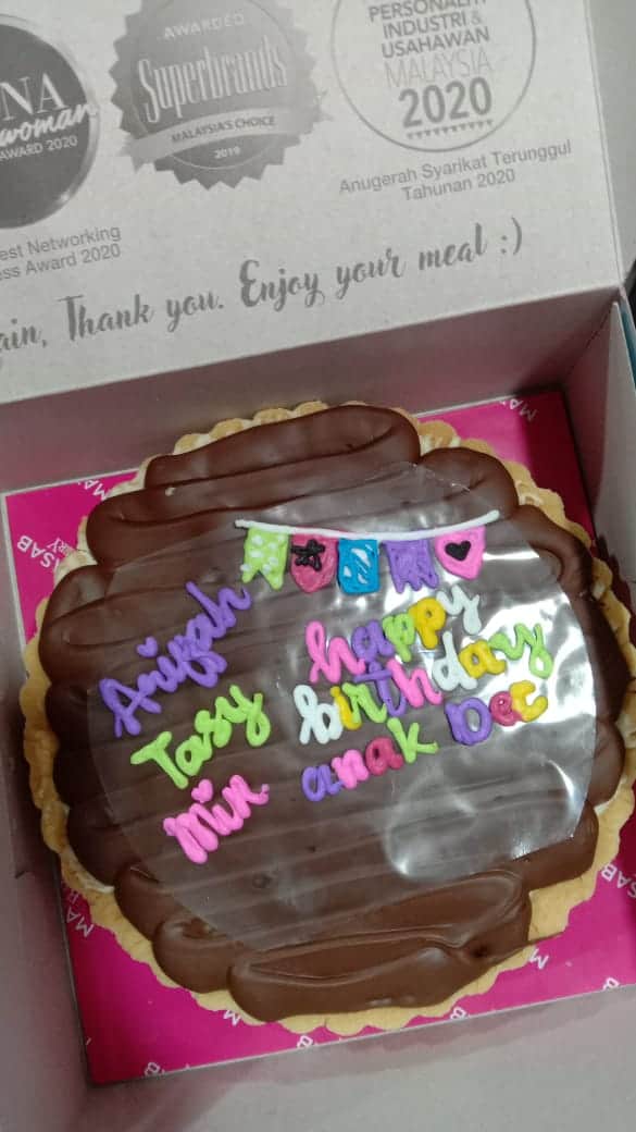 Cakes & Surprise Bouquet Pasir Gudang By Zu Kedai Kek Pasir Gudang