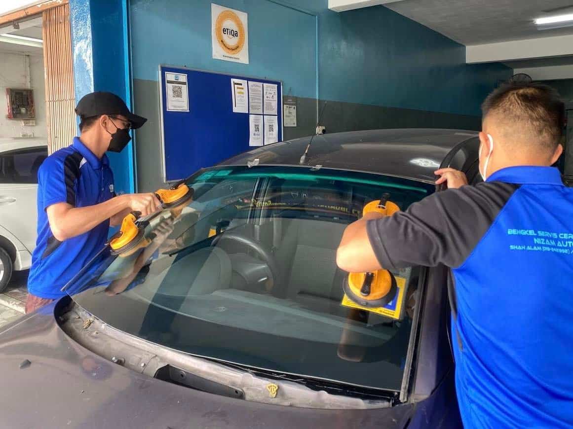 Cermin Kereta SHAH ALAM, Nizam Auto Glass Specialist Sdn Bhd Kedai Cermin Kereta Shah Alam