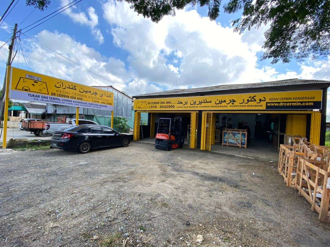 Dr Cermin Pengkalan Chepa, Kota Bharu Kedai Cermin Kereta Kelantan