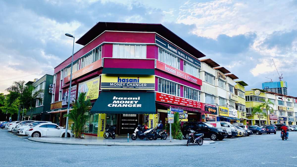 Hasani Books (KL) Sdn. Bhd. (Rampai) Kedai Buku Kuala Lumpur