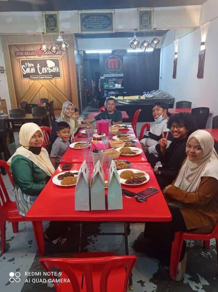 ITIK SALAI MASTHAR SIMPANG RENGGAM Kedai Makan Simpang Renggam