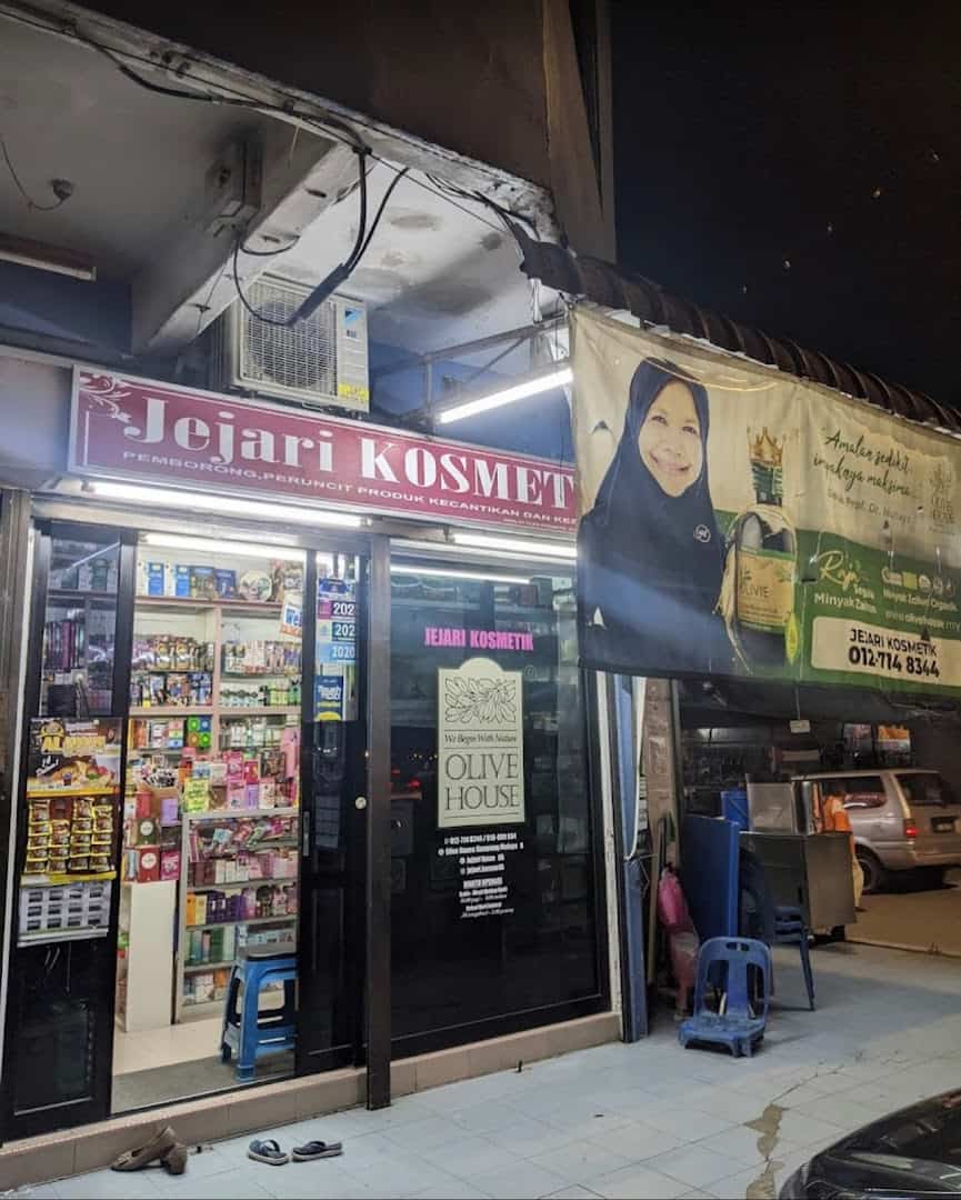 JEJARI KOSMETIK | OLIVE HOUSE MALAYSIA @ KG MELAYU MAJIDI Kedai Kosmetik Johor