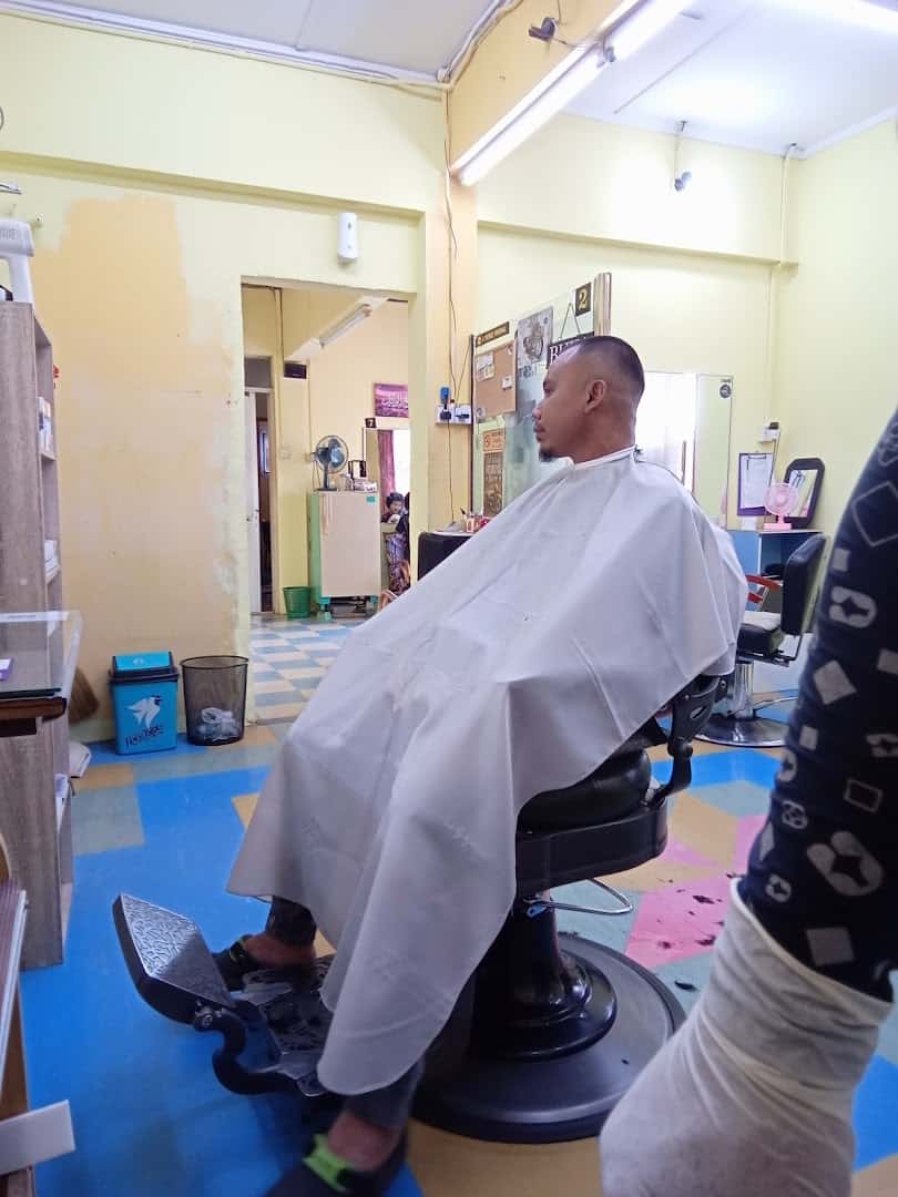 Kedai Gunting Rambut MZ Medan Gopeng Kedai Gunting Rambut Perak