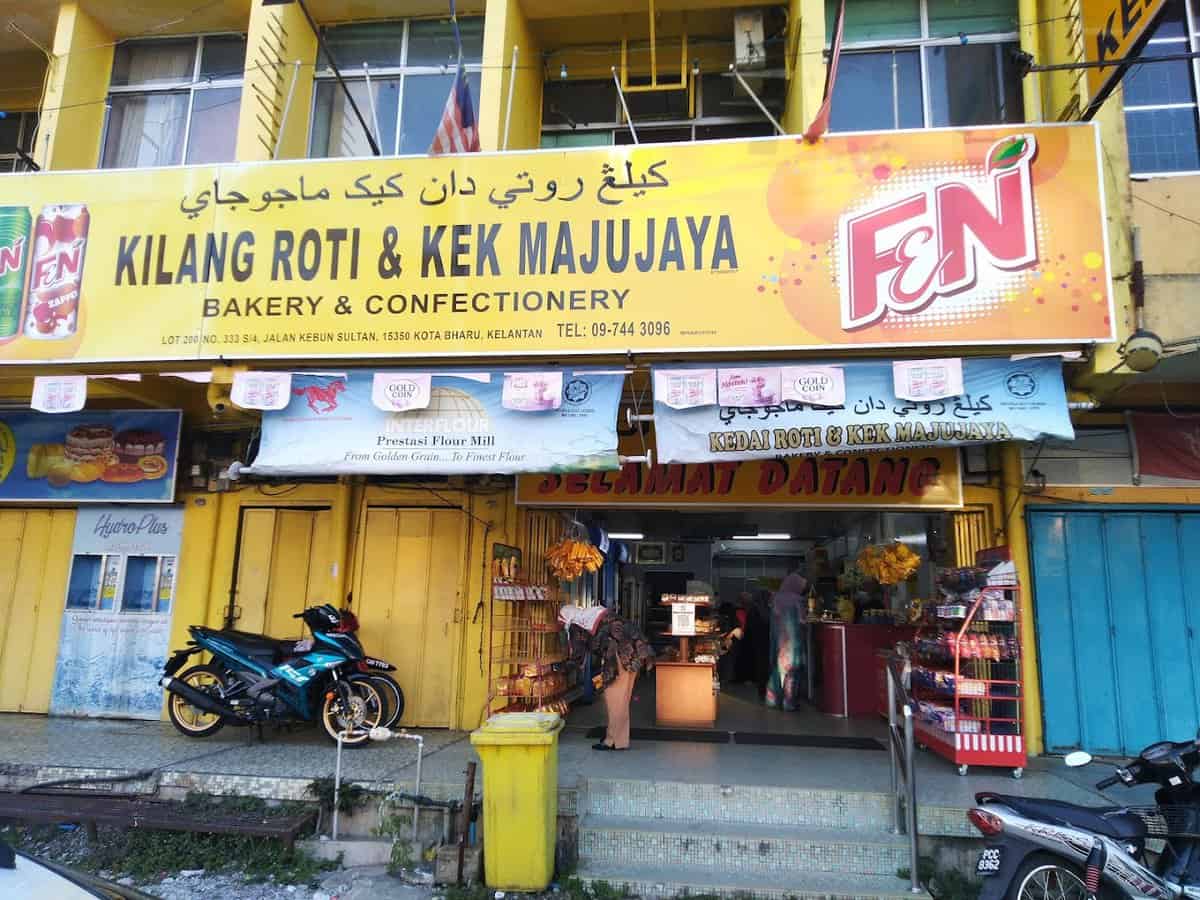 Kilang Roti & Kek Maju Jaya ( Jalan kebun Sultan, Kota Bharu, Kelantan ) Kedai Kek Kota Bharu
