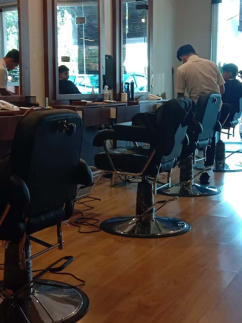 Matt Barber Shop Panji Alam Kedai Gunting Rambut Terengganu