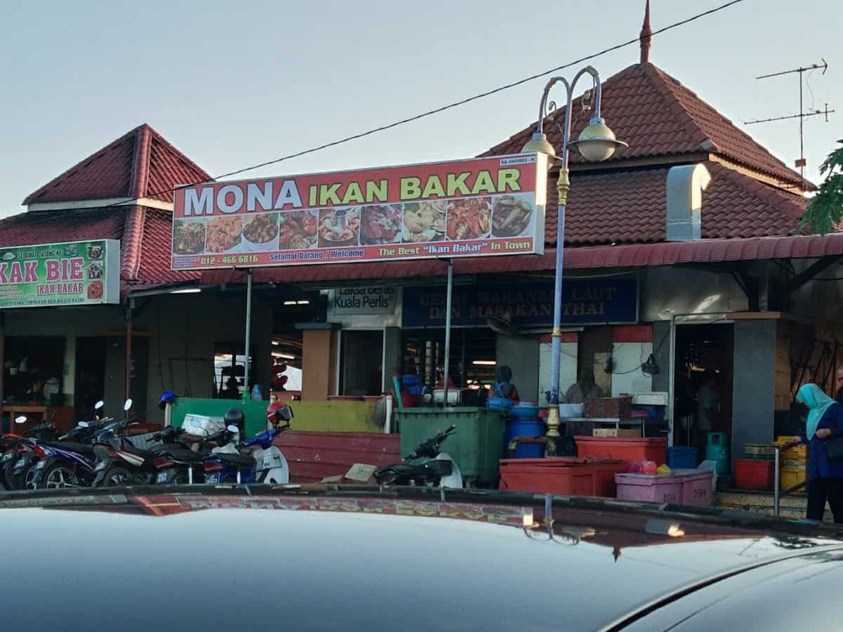 Medan Ikan Bakar, Jeti Kuala Perlis Kedai Makan Di Perlis