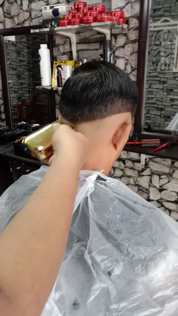 Men stylo barbershop puchong Kedai Gunting Rambut Puchong