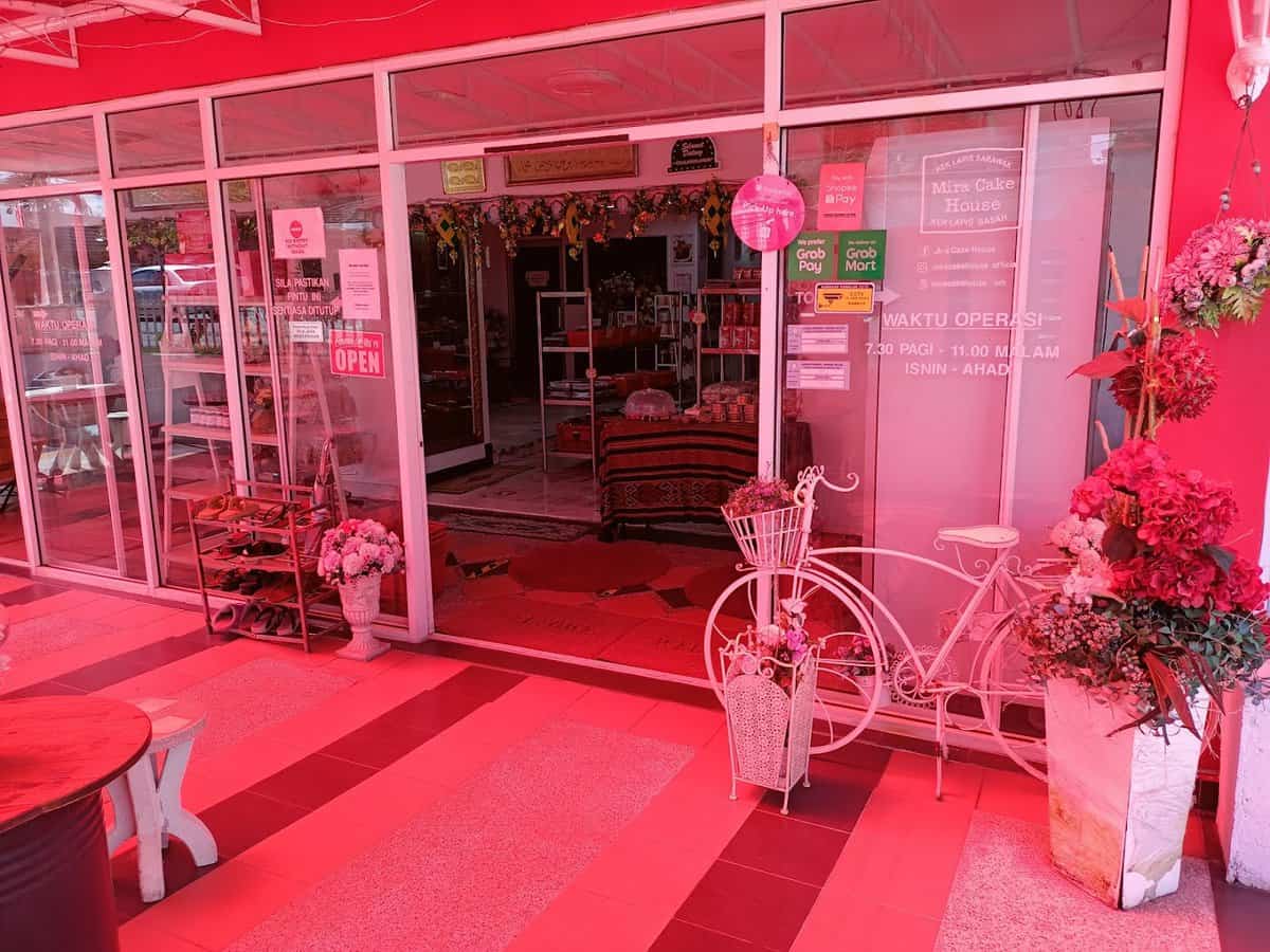 Mira Cake House - Kek Basah Sarawak Kedai Kek Kuala Lumpur