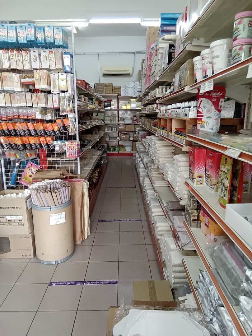 Pembekal bahan-bahan bakeri Aneka Kedai Bahan Kek Selangor