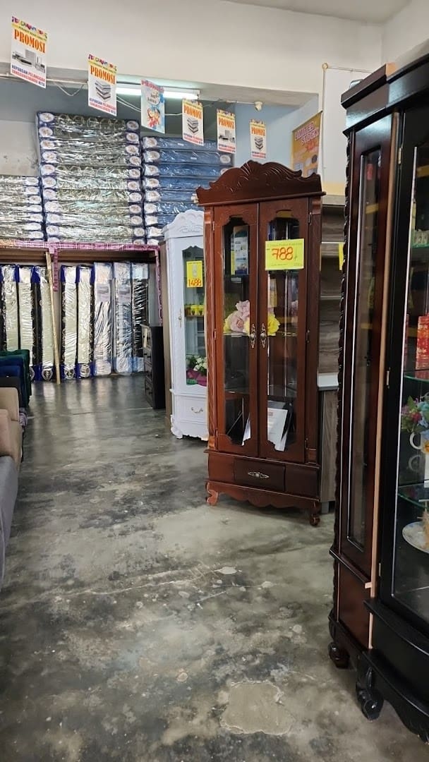 Perniagaan Perabot Kean Long Sdn Bhd (201401038327 / 1114475-P) Kedai Perabot Kemaman