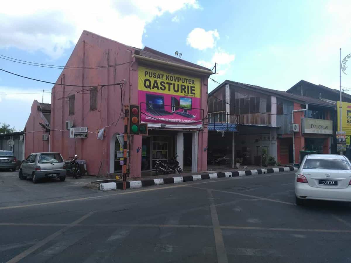 Pusat Komputer Qasturie ZS Kangar Kedai Komputer Perlis
