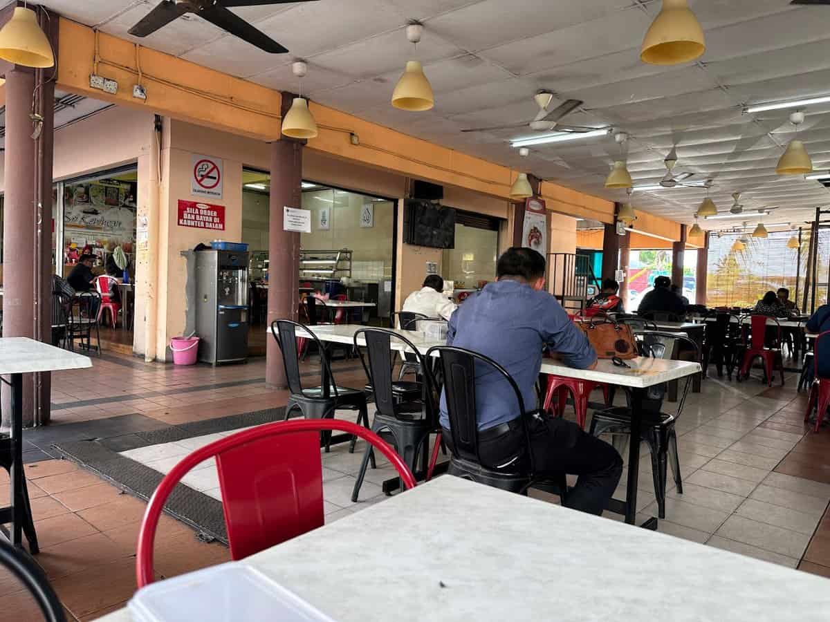 Restoran Seri Keningau, Putatan, Sabah. Kedai Makan Putatan