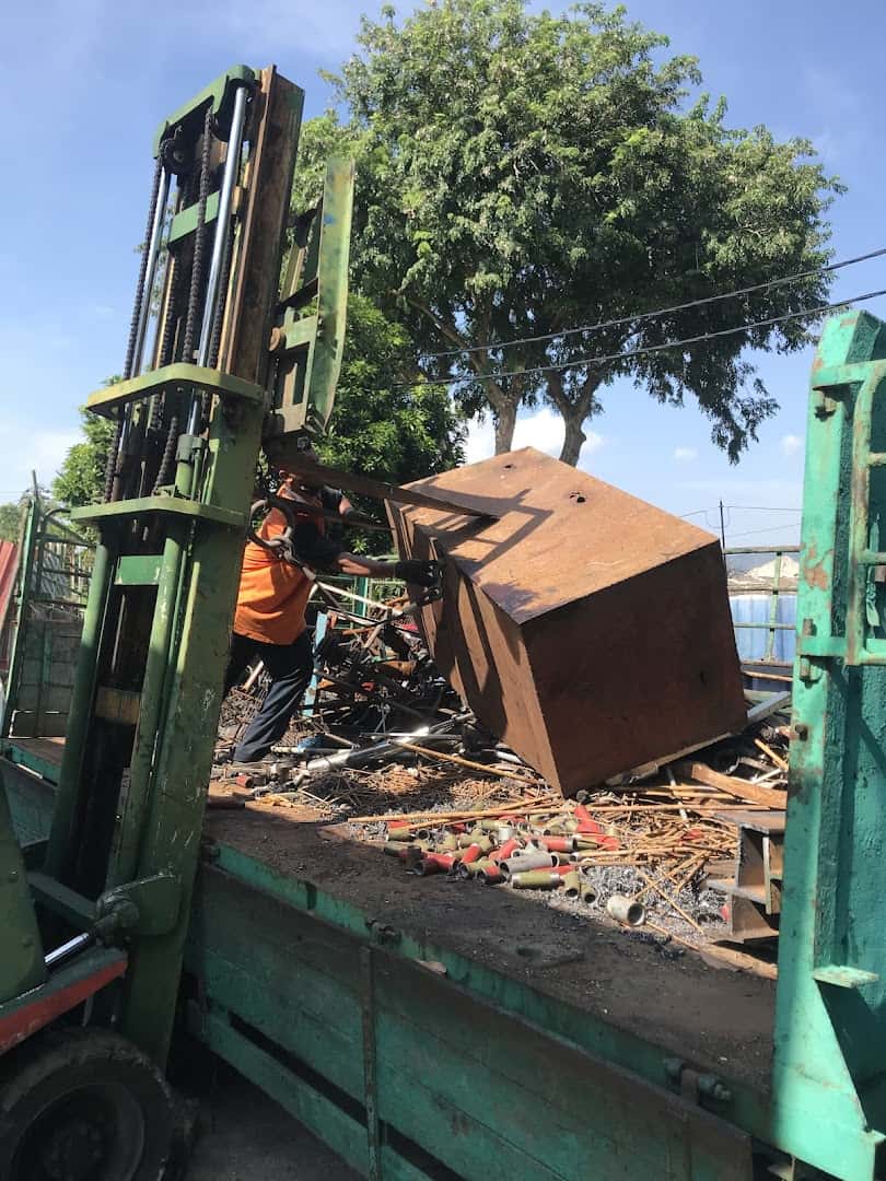 Rogi metal trading (kedai besi buruk) Kedai Besi Buruk Perak