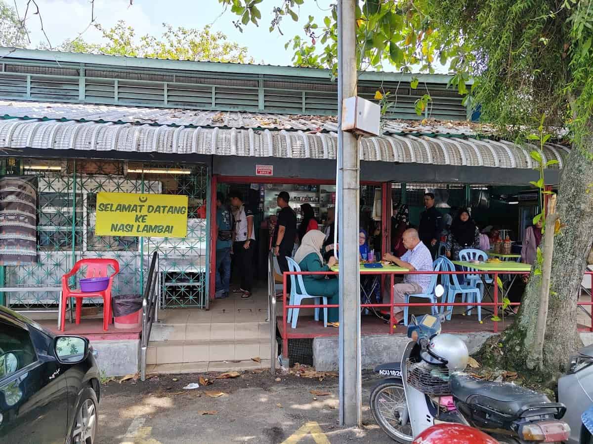 Sultana Nasi Kandar (Nasi Lambai) Kedai Makan Di Teluk Intan