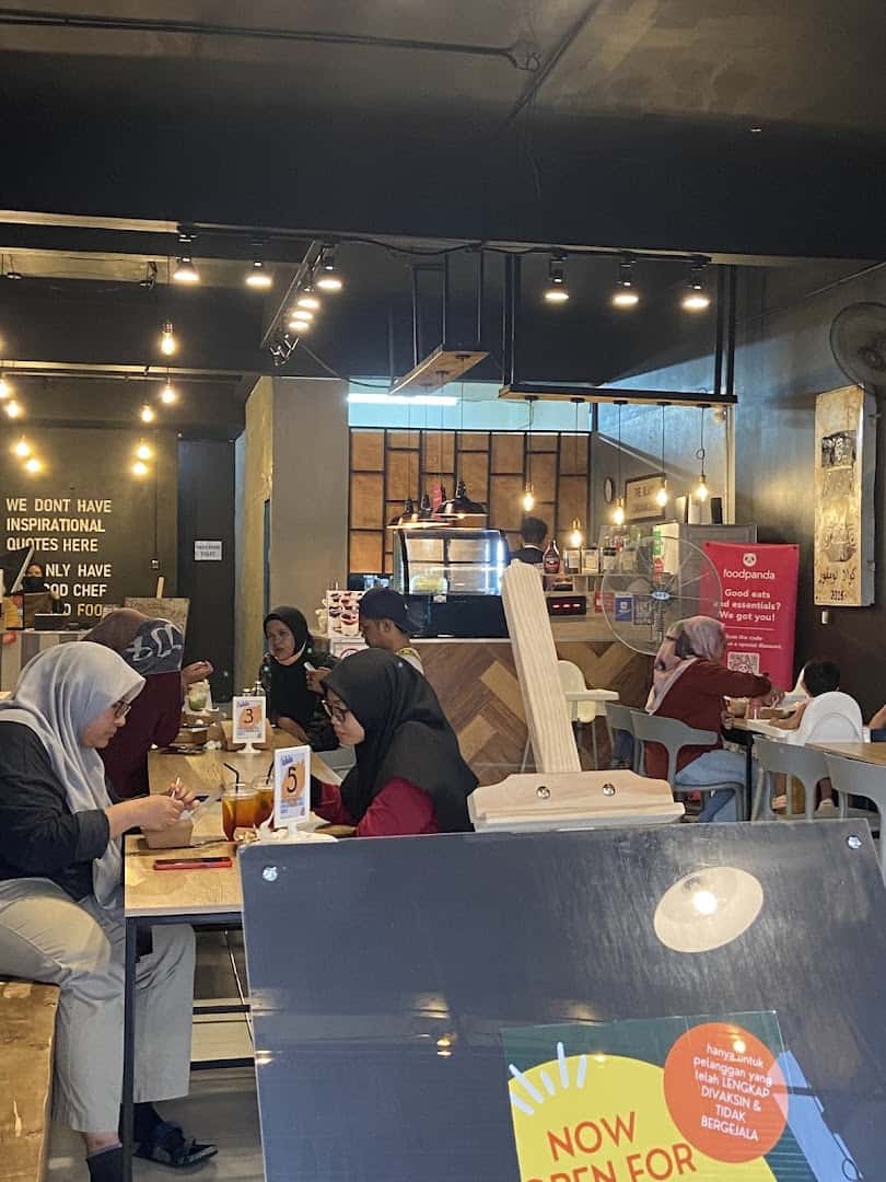 The Black Caravan (Seri Iskandar) Kedai Makan Seri Iskandar