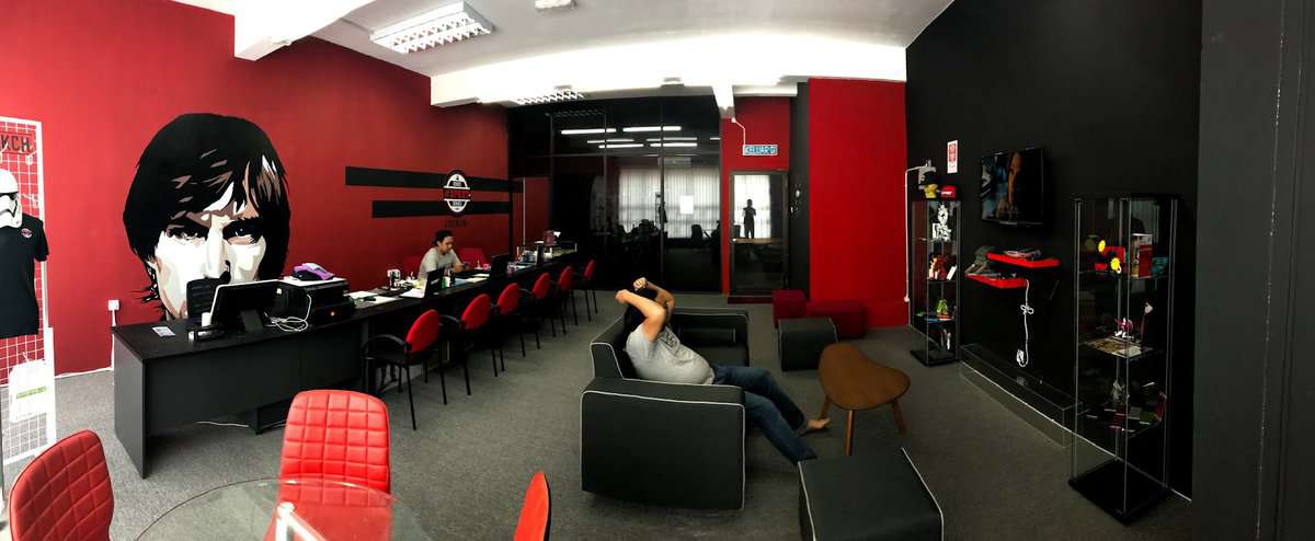 XPERTGADGET METROCITY KUCHING - Mobile Phone Repair Specialist Kedai Iphone Sarawak