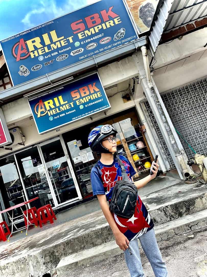ARIL SBK HELMET EMPIRE Kedai Helmet Johor