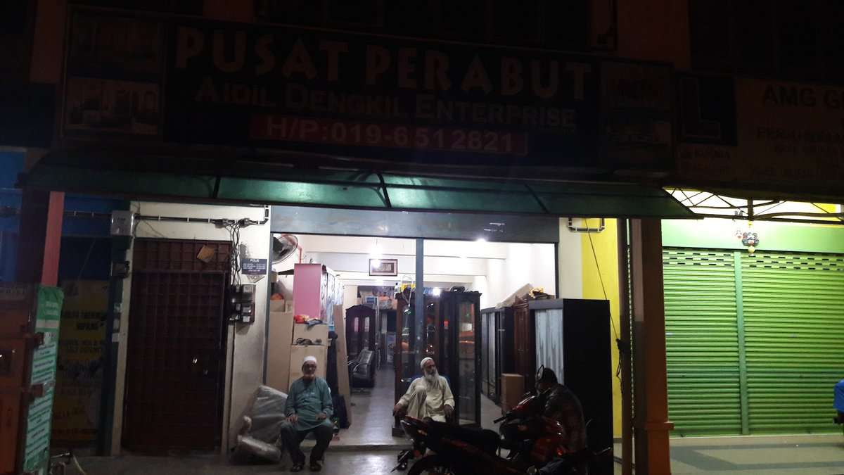 Aidil Dengkil Enterprise Kedai Perabot Dengkil