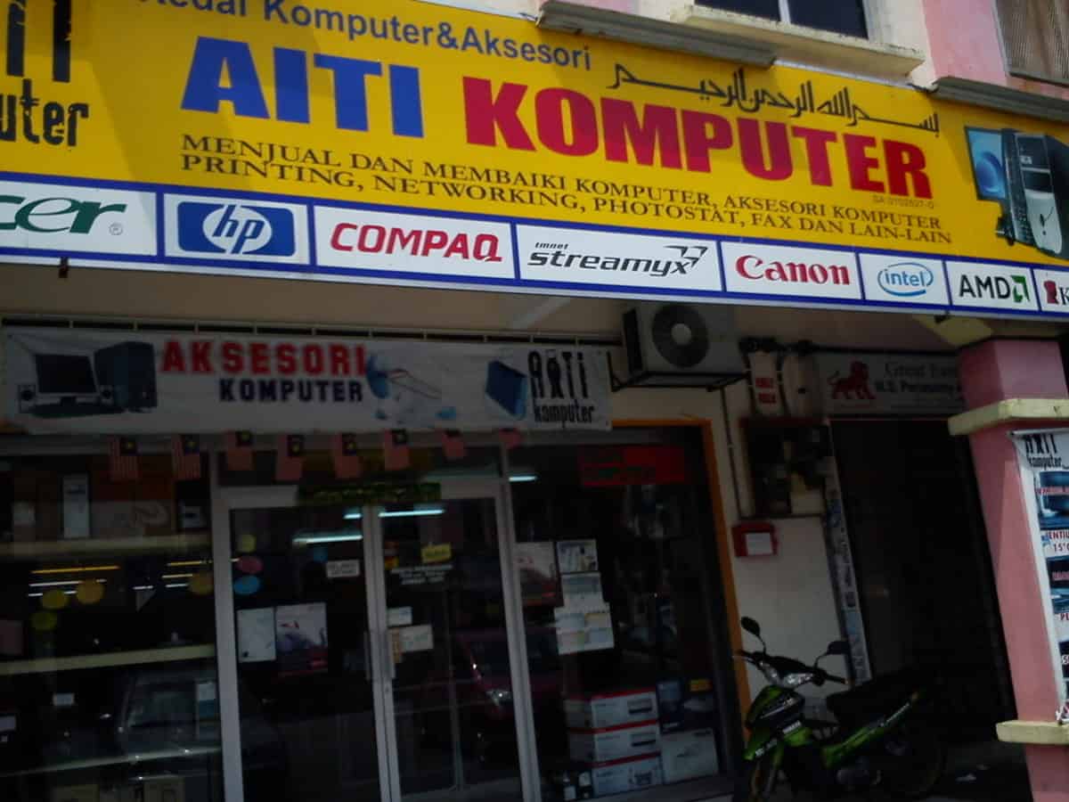 Aiti Komputer Kedai Komputer Semenyih