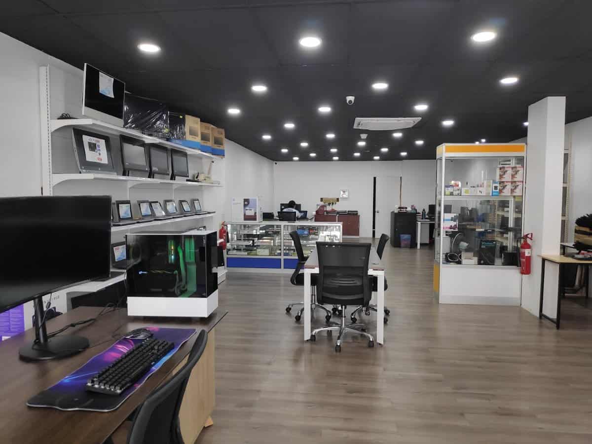 Arch Computers Kedai Komputer Batu Caves