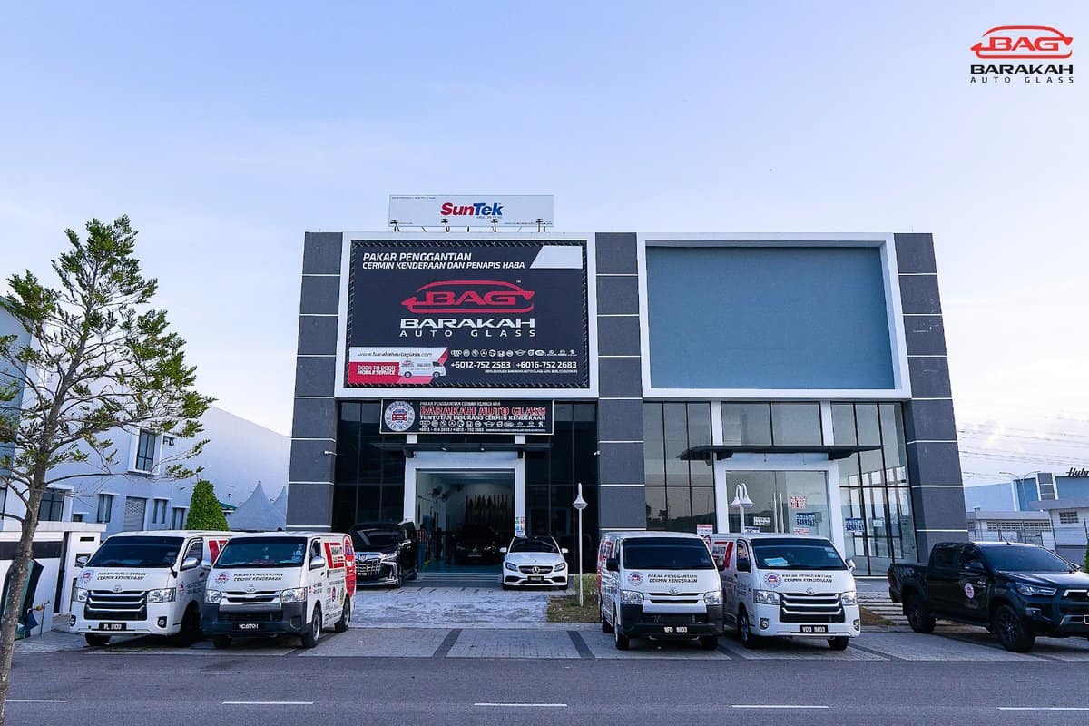 BARAKAH AUTO GLASS SDN BHD Kedai Cermin Kereta Johor