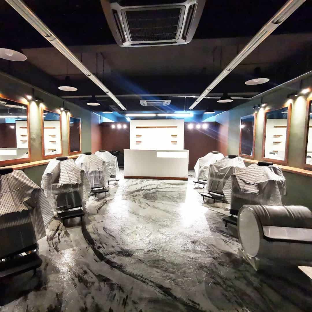 Budak Barber Kedai Gunting Rambut Kajang