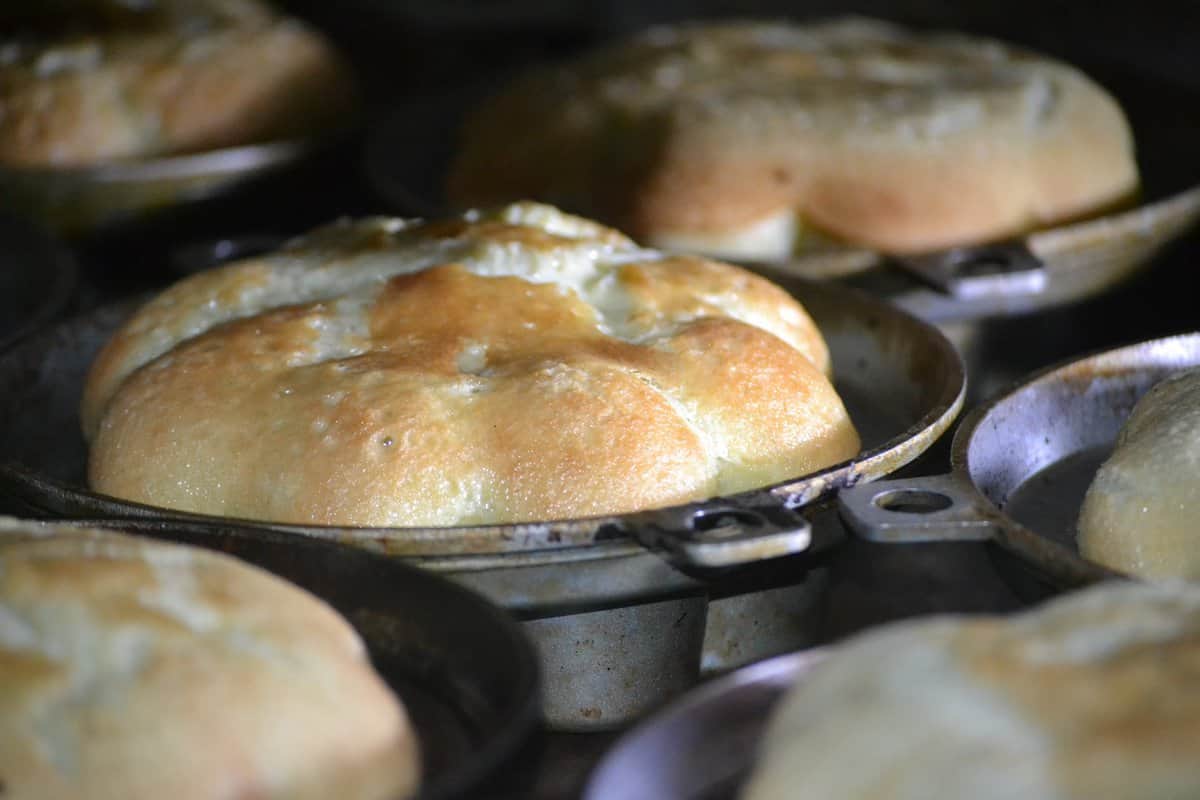 Dapur nganang PAKA Sedap Weh Kedai Makan Paka