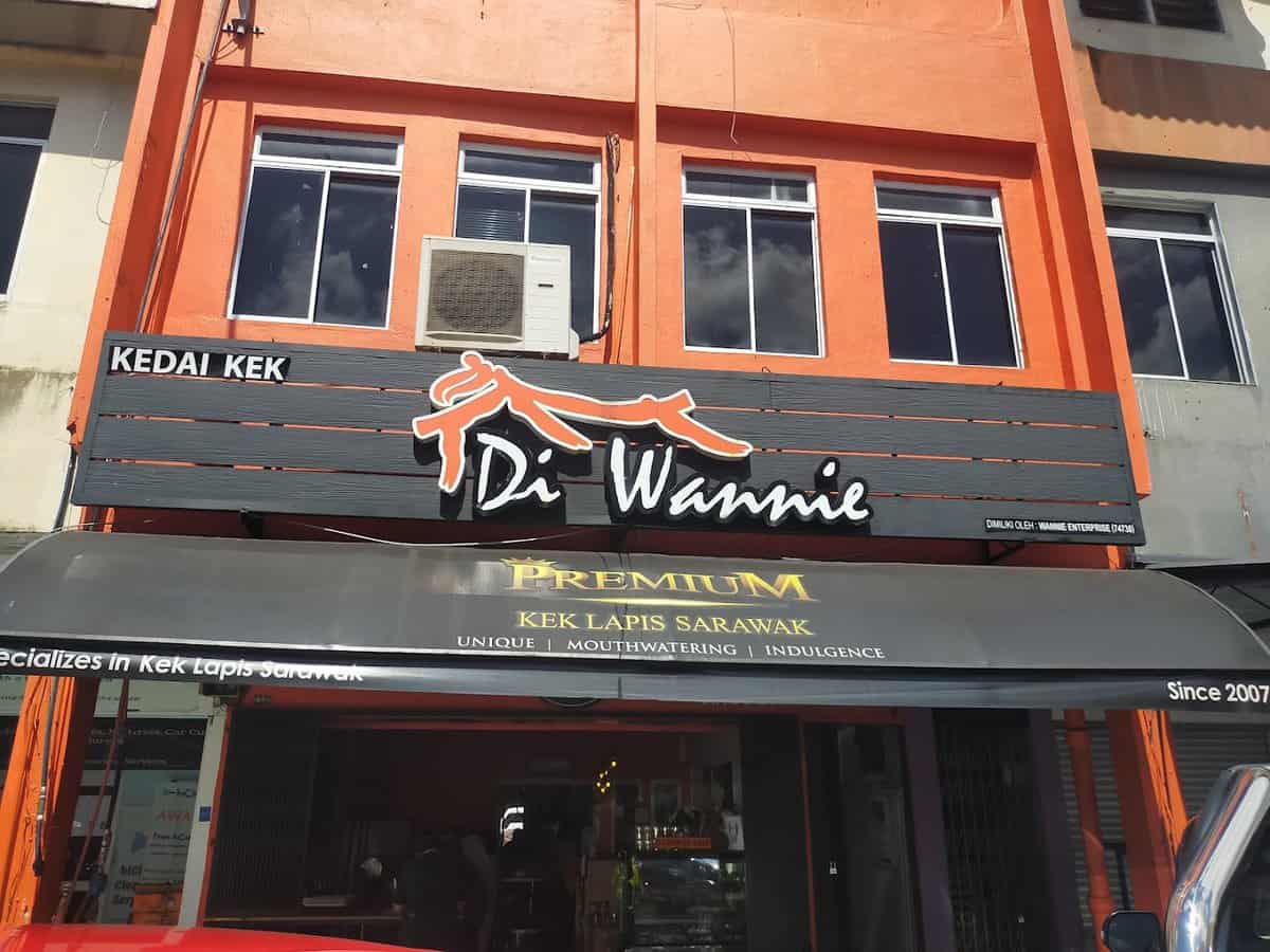 Di Wannie Kek Lapis Sarawak Kedai Kek Sarawak