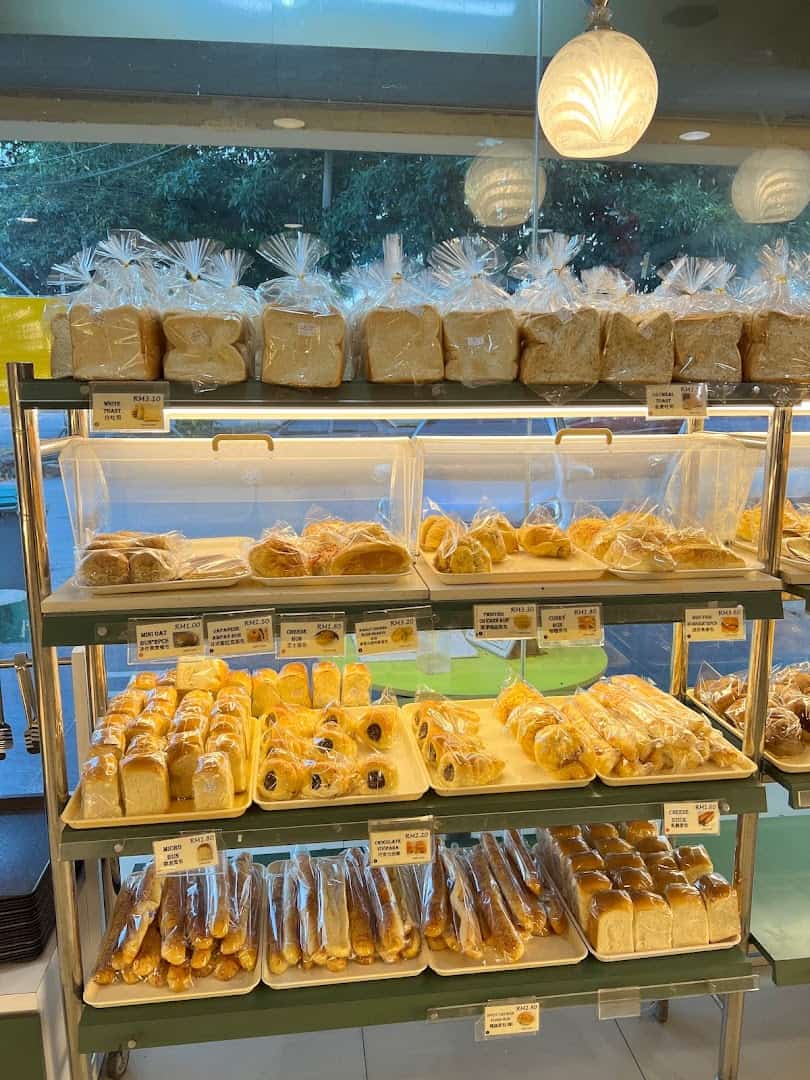 Family Pastry Shop Sdn. Bhd. Kedai Kek Parit Raja