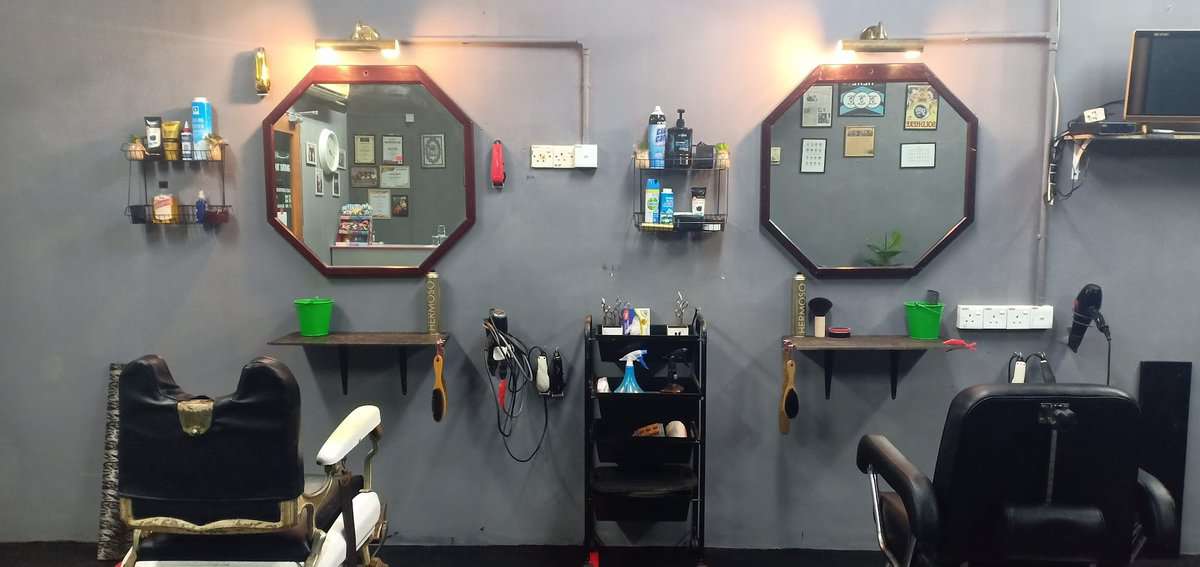 Fiq barbershop Kedai Gunting Rambut Melaka