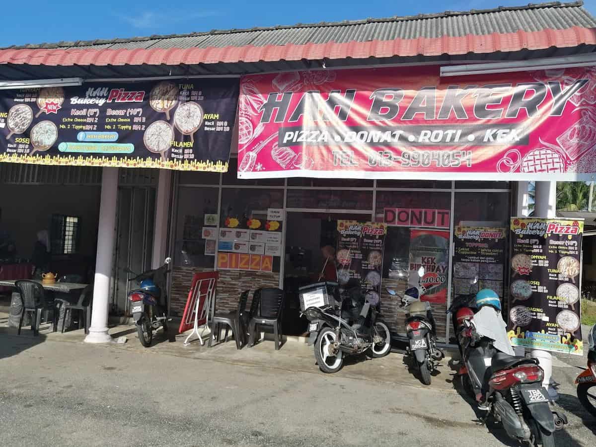 HAH BAKERY Kedai Kek Bachok