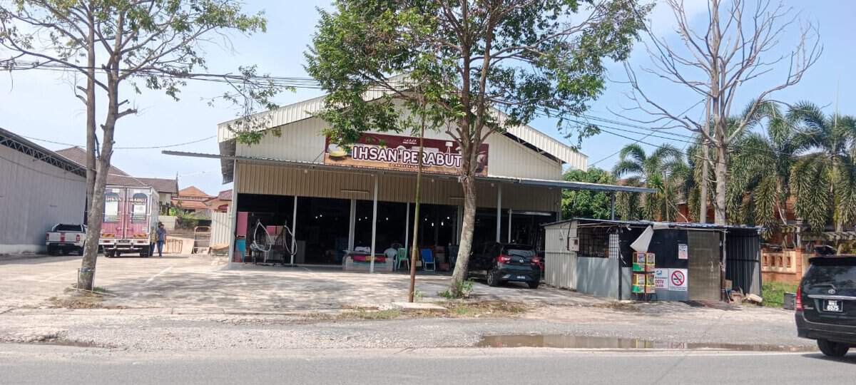 Ihsan perabot Kedai Perabot Dungun
