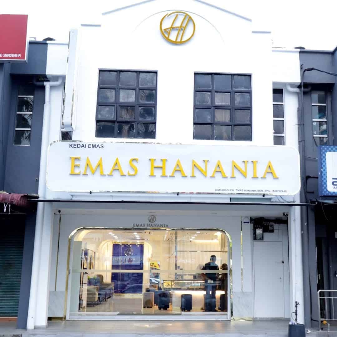 KEDAI EMAS HANANIA SDN BHD Kedai Emas Kota Tinggi