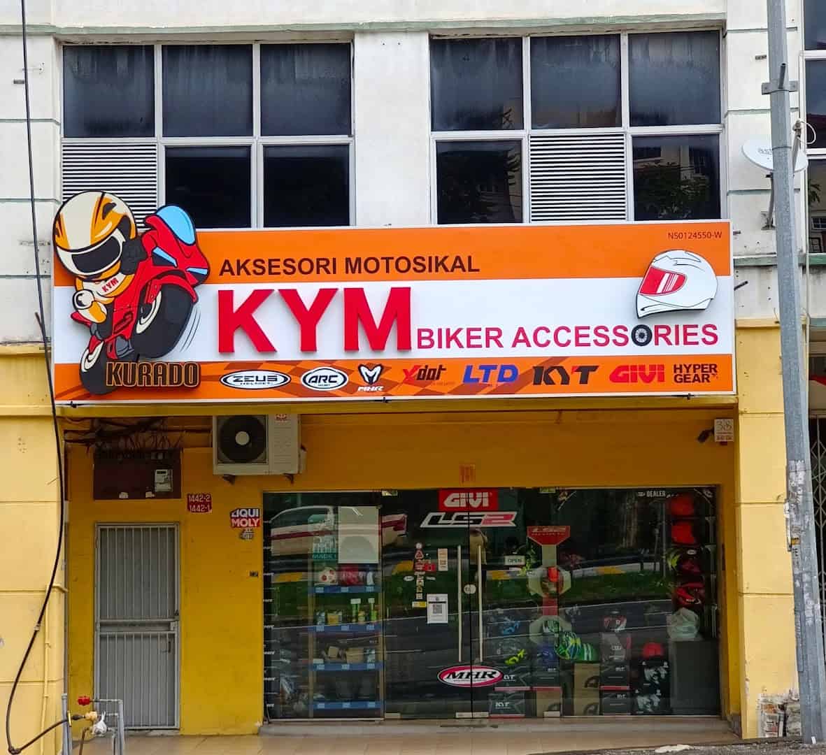 KYM Biker Accessories Kedai Helmet Negeri Sembilan