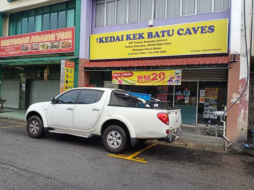 Kedai Kek Batu Caves Kedai Kek Batu Caves