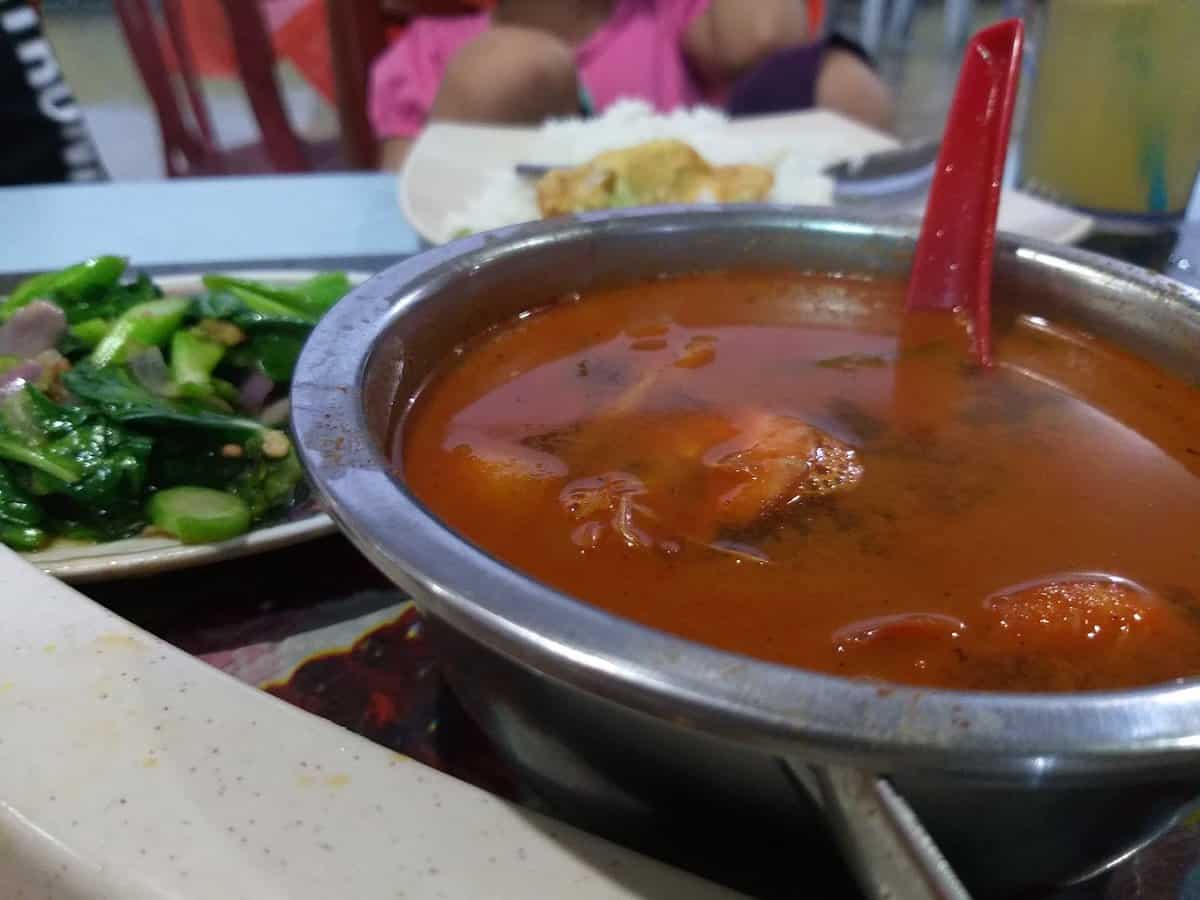 Kedai Makan Y Tom Yam Kedai Makan Dengkil