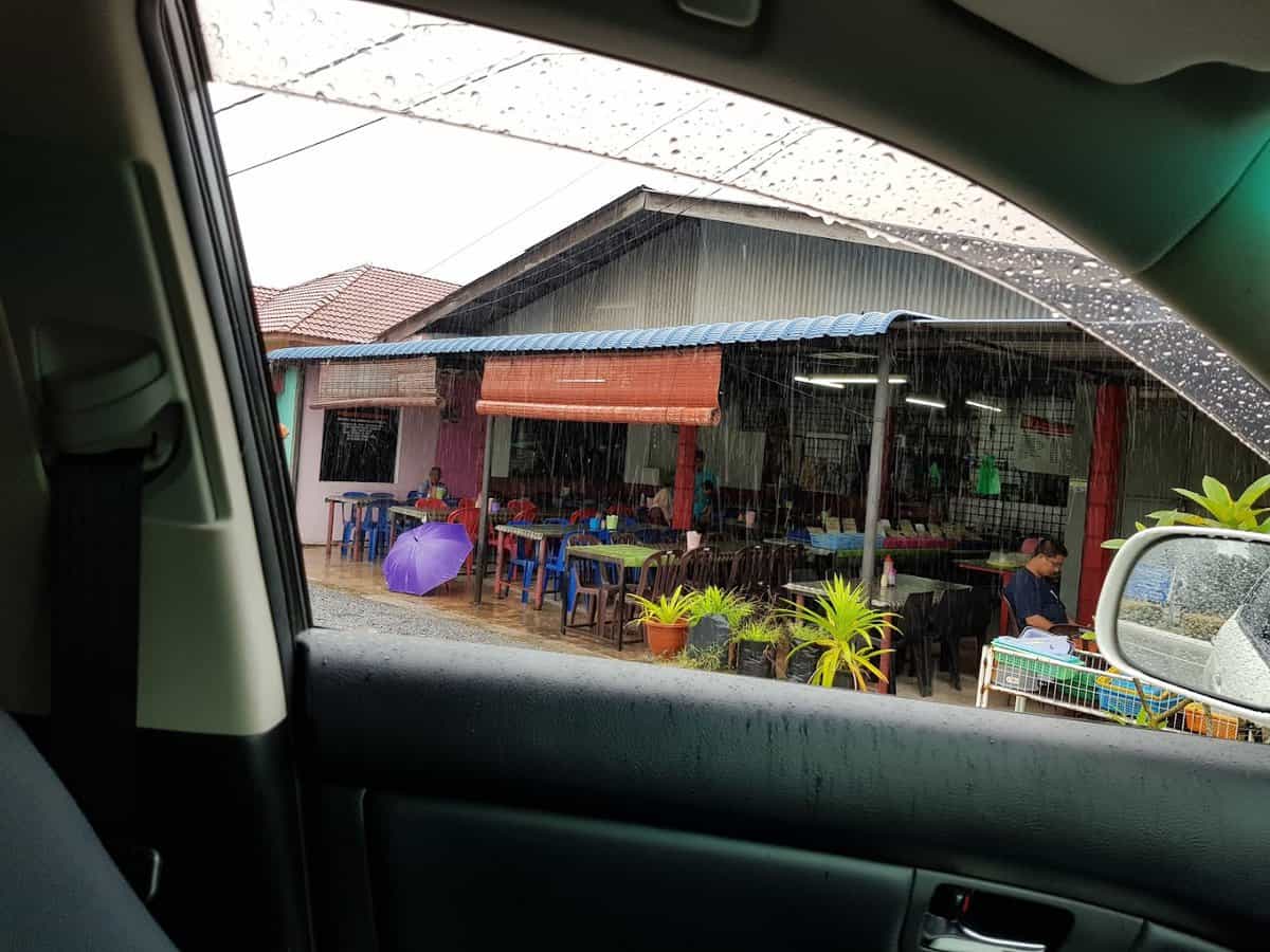 Kedai Pok Nasir Depan Pejabat FOREST Kedai Makan Paka