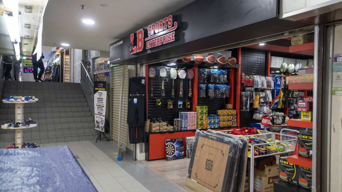 LB Sports Kedai Sukan Kuala Lumpur