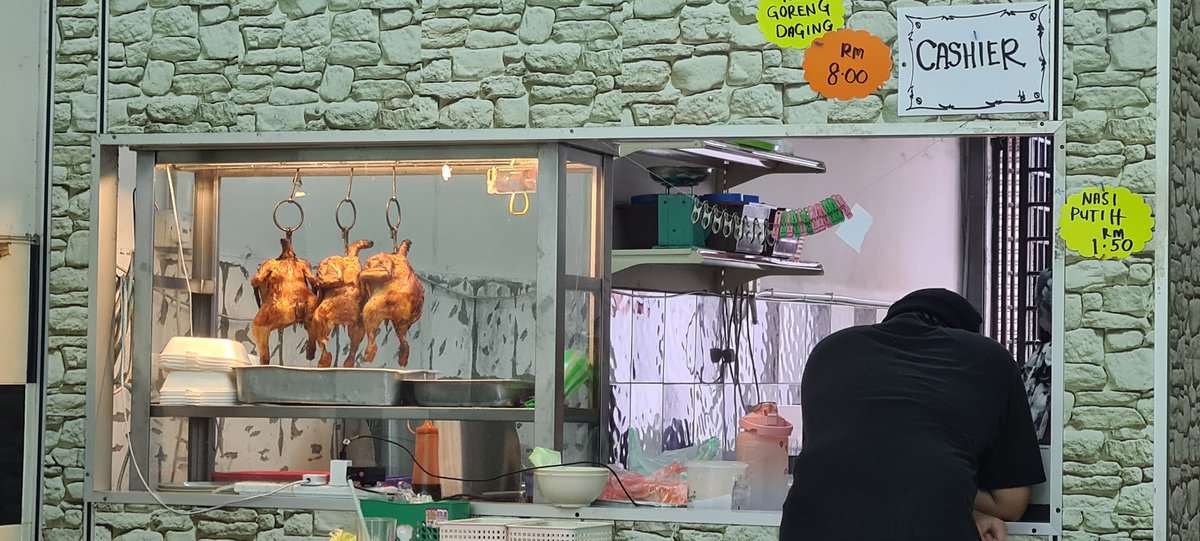 Legenda Sup Utara Kedai Makan Seri Iskandar