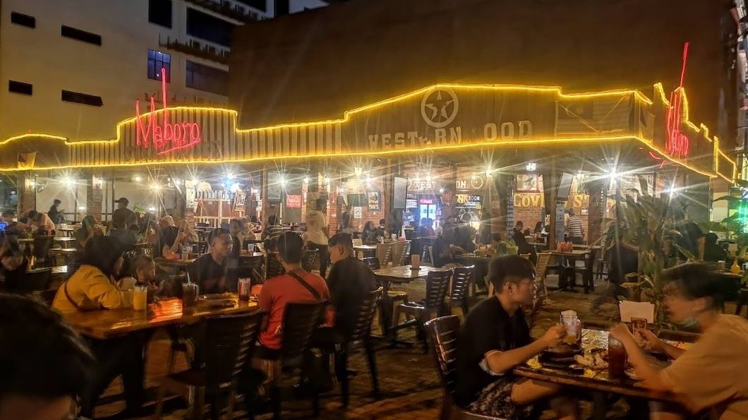 Maboro Steak House Kedai Makan Di Nilai