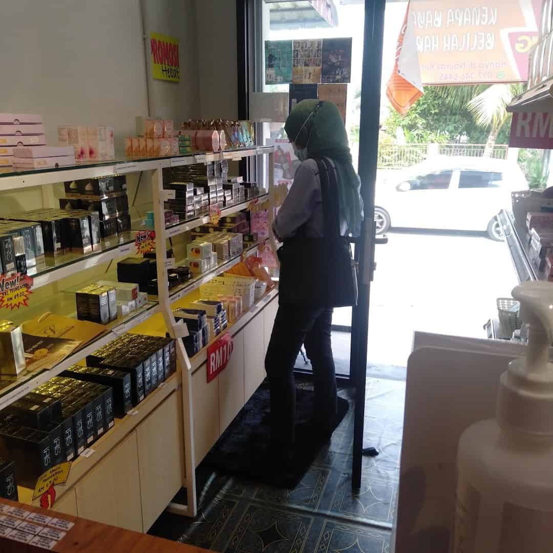 NAURAZ KOSMETIK Kedai Kosmetik Selangor