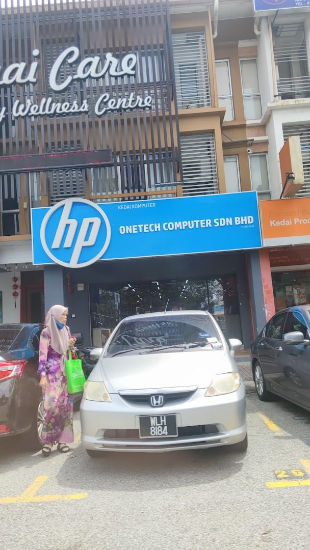 ONETECH COMPUTER SETIA ALAM Kedai Komputer Setia Alam