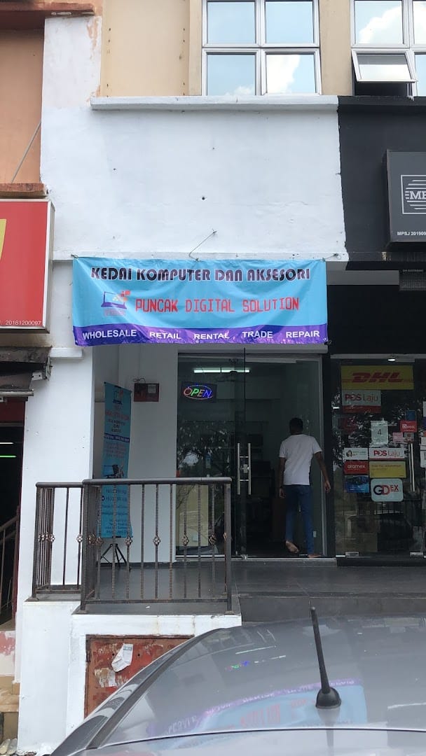 PUNCAK DIGITAL SOLUTION Kedai Komputer Seri Kembangan