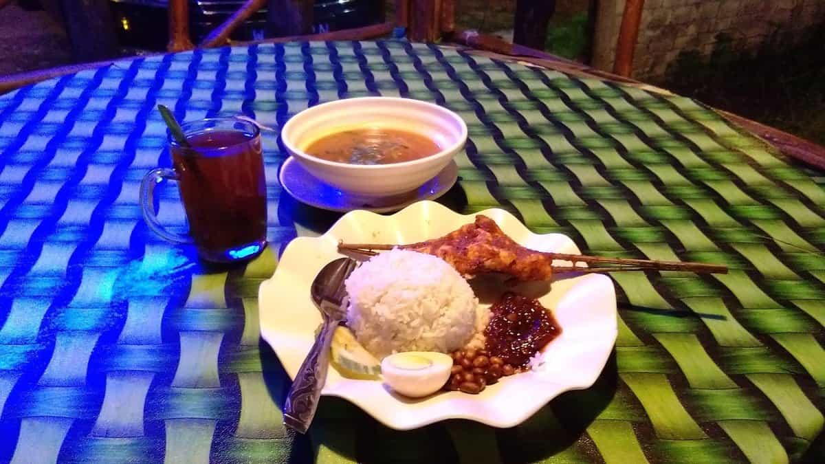 Pusat Makanan Batu Gajah Kedai Makan Batu Gajah