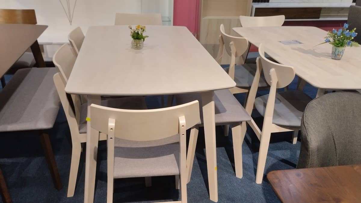 Pusat Perabot Sejati Kedai Perabot Banting