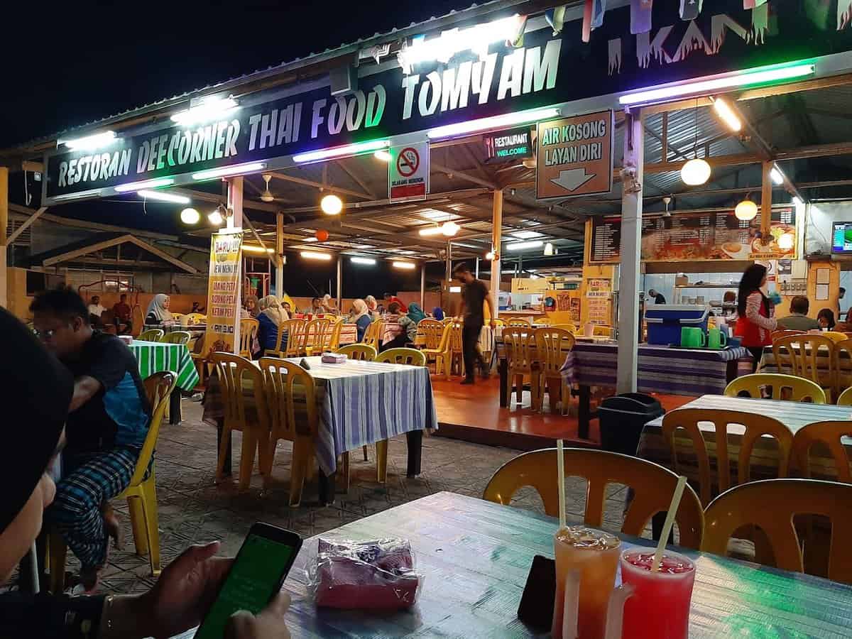 Restoran Dee Corner Kedai Makan Di Pekan Pahang