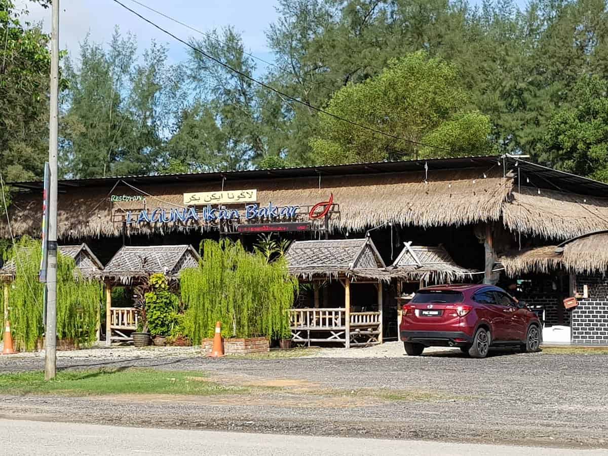 Restoran Laguna Ikan Bakar Kedai Makan Kemaman