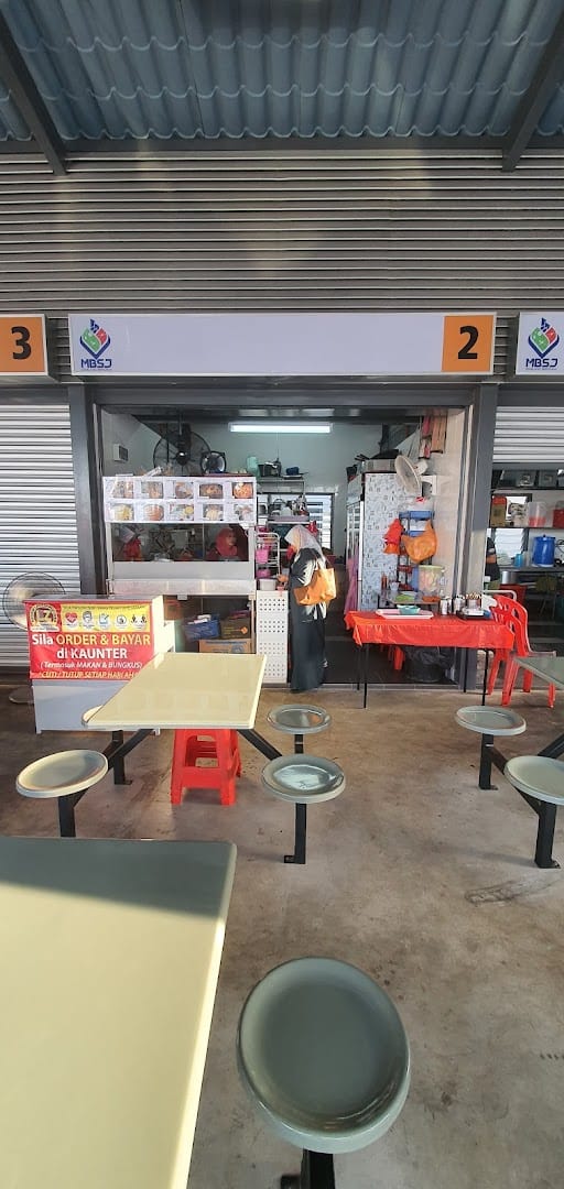 Restoran Laili & Nazrul Ng Kedai Makan Puchong