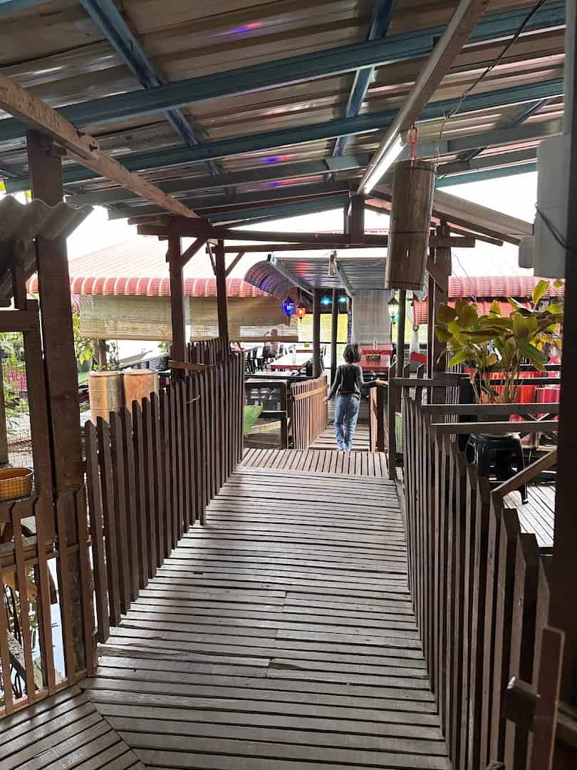 Restoran Selera D' Sungai Kedai Makan Marang